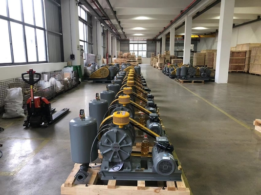 воздуходувка водоочистки воздуха 2.2KW DN40 HC-501S роторная с японцем конструирует